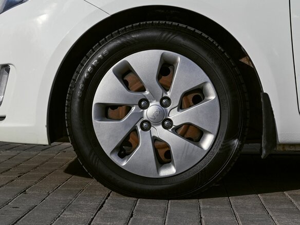 2012 Kia Rio 4-speed III, белый, 837000 рублей - вид 18