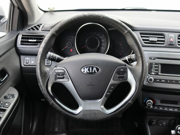 2015 Kia Rio III Рестайлинг, серебристый - вид 13