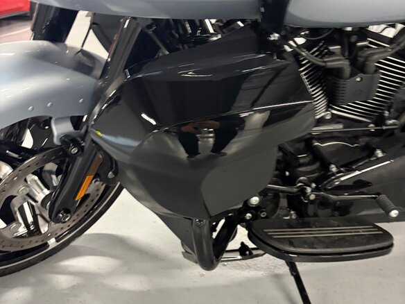 2024 Harley-Davidson Road Glide, серый, 3100000 рублей - вид 12
