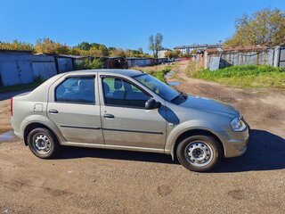 2011 Renault Logan I Рестайлинг, бежевый, 560000 рублей, вид 4