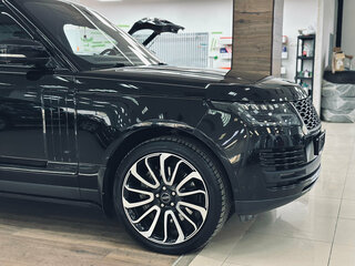 2018 Land Rover Range Rover Long IV Рестайлинг, чёрный, 5990000 рублей, вид 2