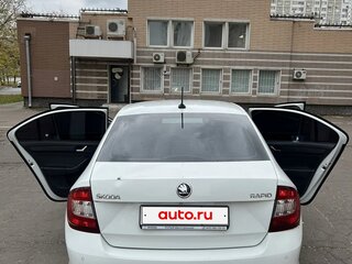 2017 Skoda Rapid I, белый, 680000 рублей, вид 5