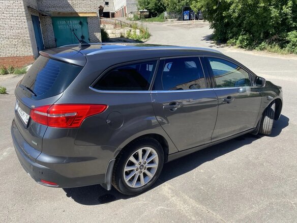 2017 Ford Focus III Рестайлинг, серый, 950000 рублей - вид 7