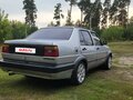 1990 Volkswagen Jetta KAT II, серый, 250000 рублей - вид 4
