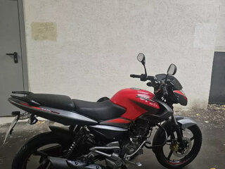 2022 Bajaj Pulsar 125, красный, 127000 рублей, вид 4