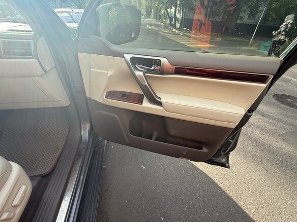 2010 Lexus GX 460 II, серый, 3100000 рублей - вид 12