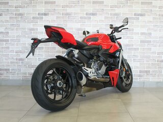 2023 Ducati Streetfighter V2, красный, 1495000 рублей, вид 2