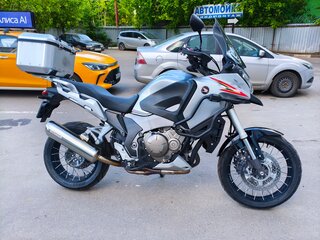 2012 Honda VFR 1200X (Crosstourer), серебристый, 900000 рублей, вид 2