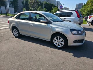 2013 Volkswagen Polo V, серый, 850000 рублей, вид 2
