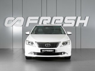 2012 Toyota Camry VII (XV50), белый, 1639000 рублей, вид 3