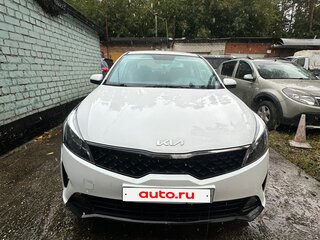 2021 Kia Rio IV Рестайлинг, белый, 930000 рублей, вид 2