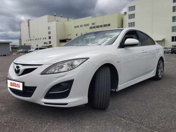 2012 Mazda 6 II (GH) Рестайлинг, белый, 990000 рублей