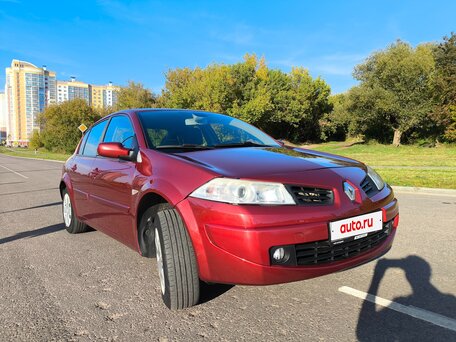2007 Renault Megane II Рестайлинг, красный, 450000 рублей, вид 1
