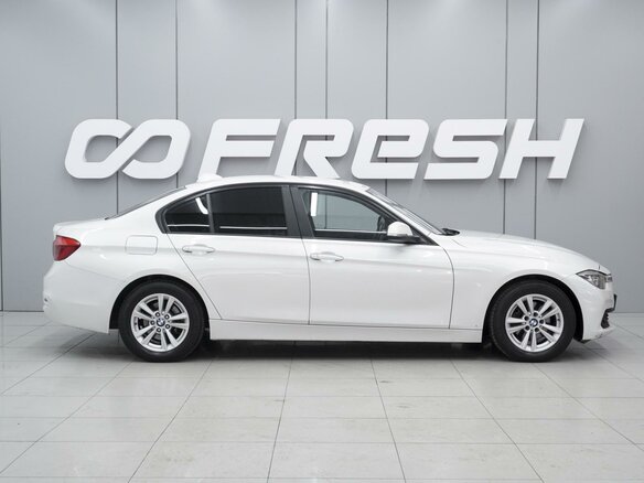 2017 BMW 3 серии 318i VI (F3x) Рестайлинг, белый, 1770000 рублей - вид 4