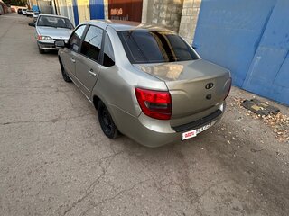 2012 Lada (ВАЗ) Granta I, серый, 180000 рублей, вид 3