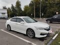 2017 Honda Accord IX Рестайлинг, белый, 2000000 рублей - вид 7