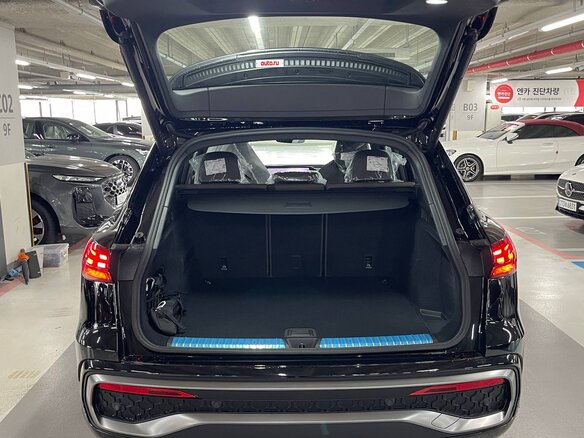 2026 Audi Q5 40 TDI III (GU), чёрный, 8800000 рублей - вид 4