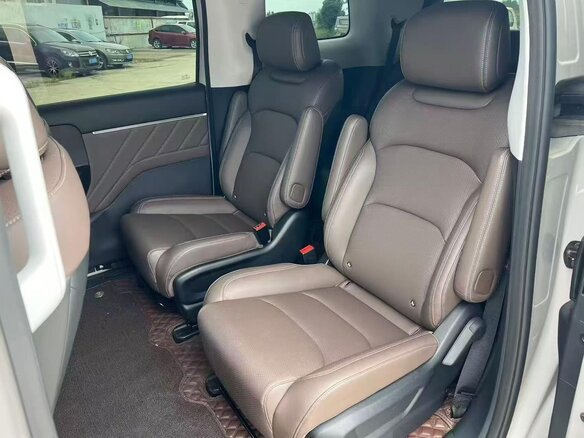 2026 Wuling Starlight 730, бежевый, 2100000 рублей - вид 7