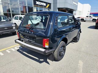 2026 Lada (ВАЗ) Niva Legend I, зелёный, 1099000 рублей, вид 3