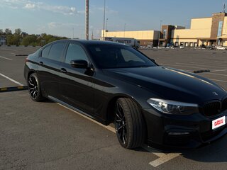 2017 BMW 5 серии 520i VII (G30/G31/G38), чёрный, 2550000 рублей, вид 2