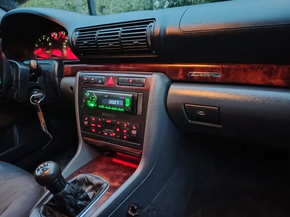 1999 Audi A4 I (B5) Рестайлинг, зелёный, 450000 рублей - вид 17