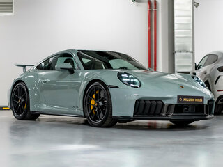 2026 Porsche 911 Carrera 4 GTS VIII (992) Рестайлинг, зелёный, 32990000 рублей, вид 2