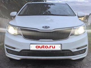 2015 Kia Rio III Рестайлинг, белый, 1100000 рублей, вид 1