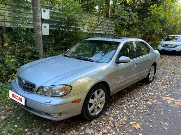 2004 Nissan Maxima V (A33), серебристый, 350000 рублей