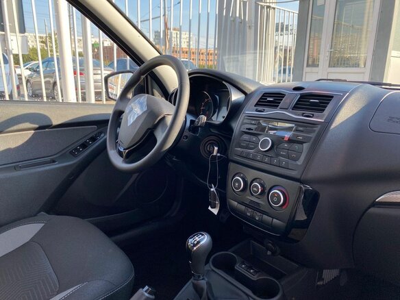 2026 Lada (ВАЗ) Granta I Рестайлинг, чёрный, 1210000 рублей - вид 2