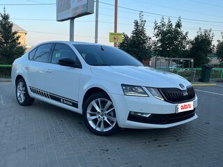 2018 Skoda Octavia III (A7) Рестайлинг, белый, 1999000 рублей, вид 1
