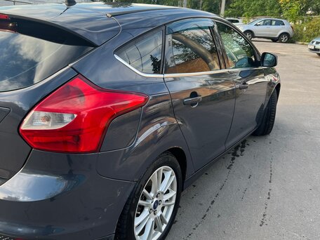 2013 Ford Focus III, серый, 560000 рублей, вид 4