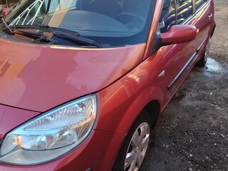 2006 Renault Scenic II Рестайлинг, красный, 295000 рублей, вид 3