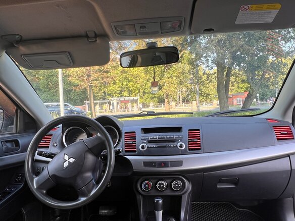2007 Mitsubishi Lancer X, бежевый, 330000 рублей - вид 11