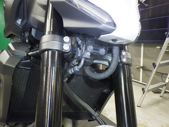 2025 Yamaha MT-07 (FZ-07), серый - вид 22