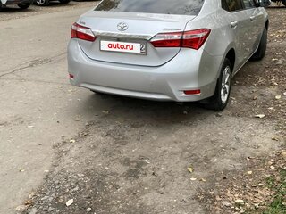 2013 Toyota Corolla XI (E160, E170, E180), серебристый, 870000 рублей, вид 3