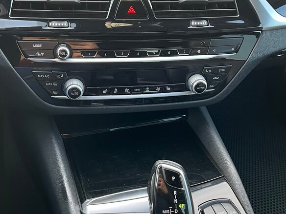 2019 BMW 5 серии 520d xDrive VII (G30/G31/G38), белый - вид 10