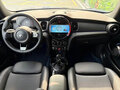 2023 Mini Hatch Cooper III (F55/F56) Рестайлинг 2, синий, 2340275 рублей - вид 6