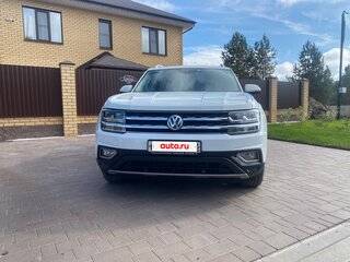 2018 Volkswagen Teramont I, белый, 2670000 рублей, вид 2