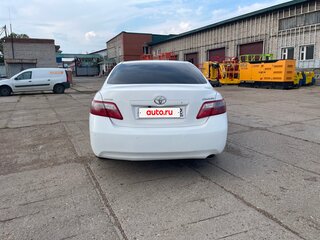 2009 Toyota Camry VI (XV40) Рестайлинг, белый, 1350000 рублей, вид 5