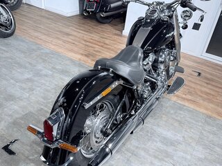 2017 Harley-Davidson Softail Deluxe, чёрный, 1100000 рублей, вид 4