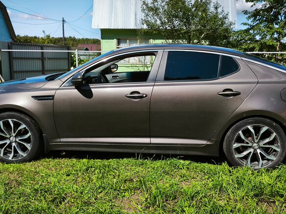 2014 Kia Optima III Рестайлинг, бежевый, 1125000 рублей - вид 4