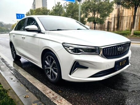 2022 Geely Emgrand II, белый, 1370000 рублей, вид 3