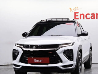 2023 Chevrolet TrailBlazer III Рестайлинг, белый, 1750000 рублей, вид 2