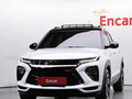 2023 Chevrolet TrailBlazer III Рестайлинг, белый, 1750000 рублей - вид 1