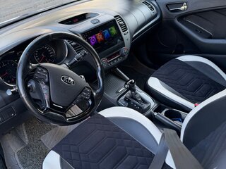 2017 Kia Cerato III Рестайлинг (Classic), белый, 1200000 рублей, вид 5