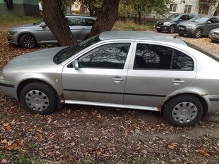 2005 Skoda Octavia I (A4) Рестайлинг, серебристый, 285000 рублей, вид 3