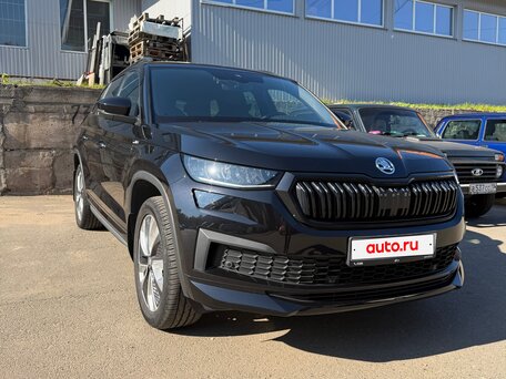 2024 Skoda Kodiaq I Рестайлинг, чёрный, 5250000 рублей, вид 3