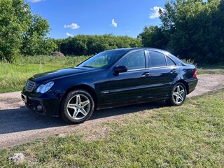 2006 Mercedes-Benz C-Класс 200 II (W203) Рестайлинг, чёрный, 590000 рублей, вид 2