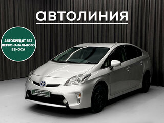 2015 Toyota Prius III Рестайлинг (XW30), серебристый, 1420000 рублей, вид 1