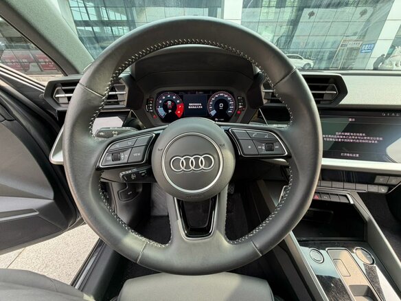 2023 Audi A3 35 TFSI Long IV (8Y), серый, 1950000 рублей - вид 9